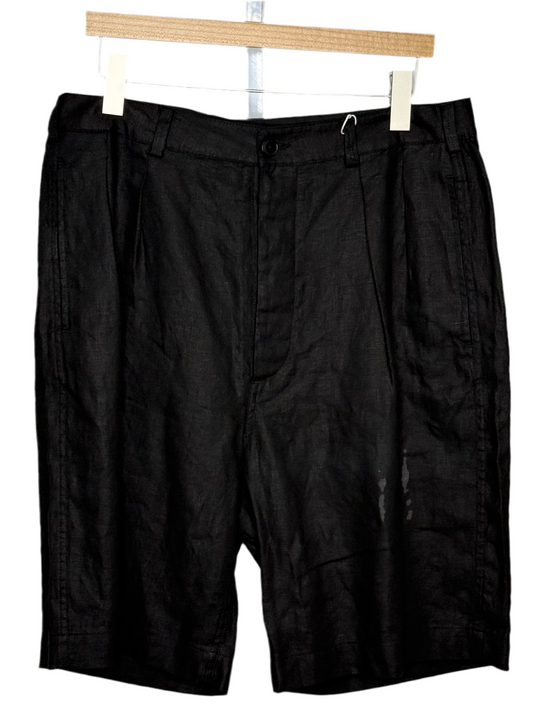Pleated Linen Shorts Black