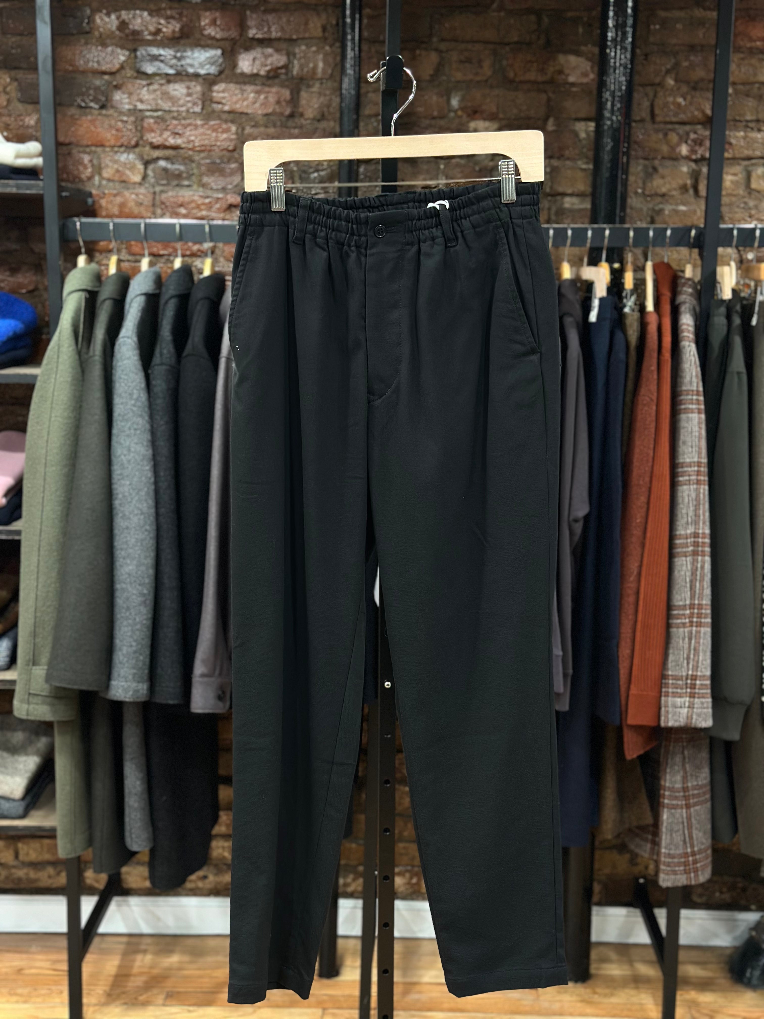 Ｙ COTTON POLYESTER TWILL TAPERED EASY TR Y / ORGANIC COTTON / RECYCLE POLYESTER TWILL EASY TROUSERS