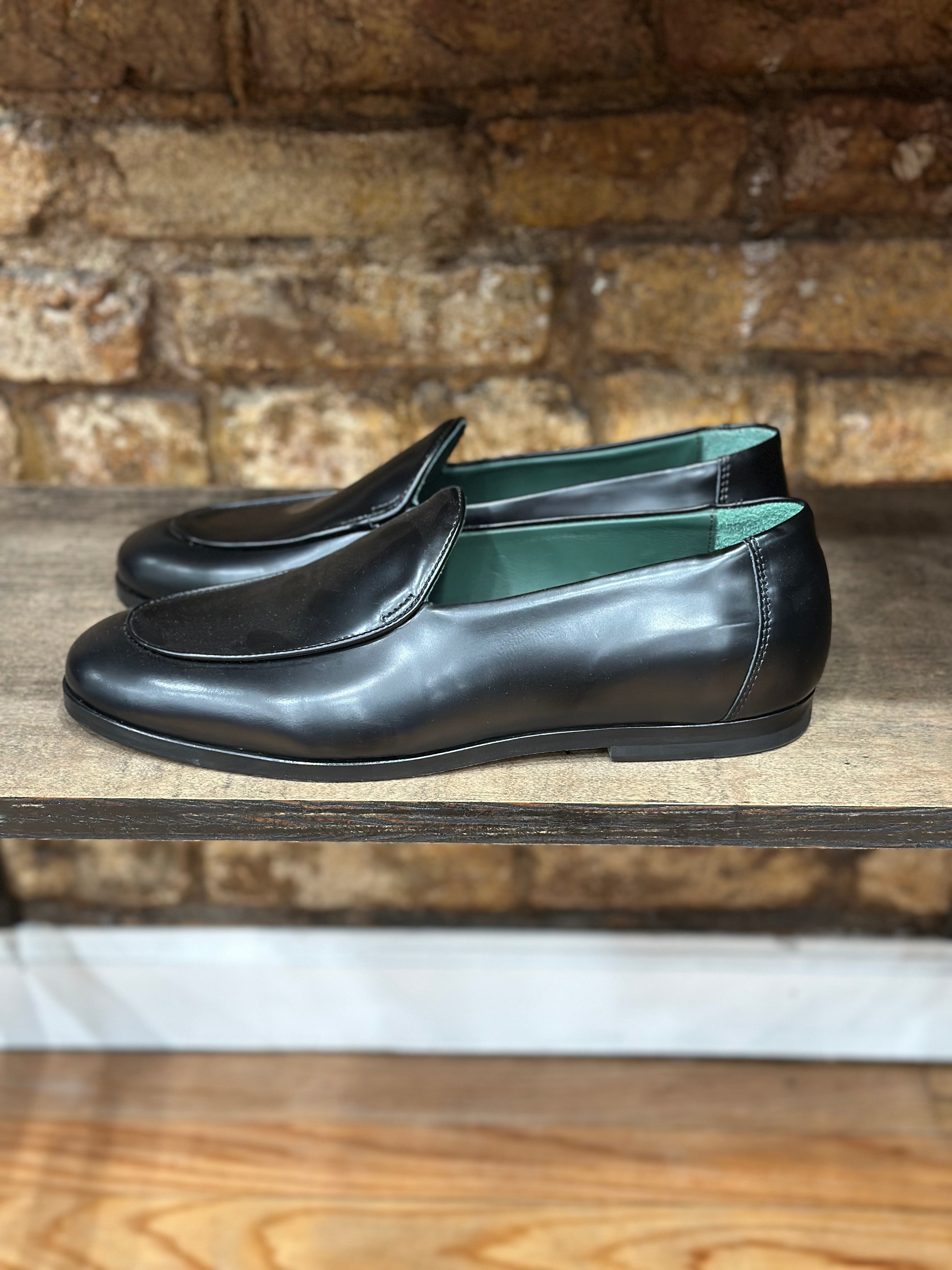 New Footwear – Cueva