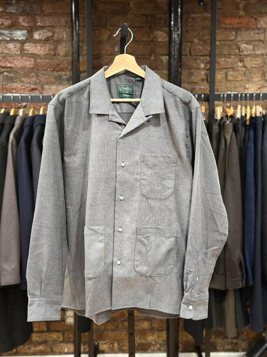 Three Pocket Camp Shirt Grey Herringbone